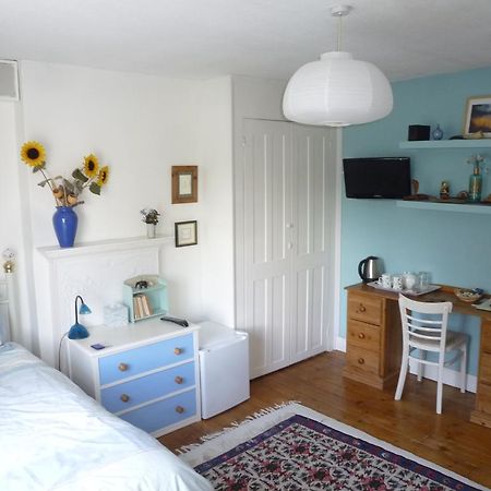 Manor Cottage Bed And Breakfast Windsor Buitenkant foto