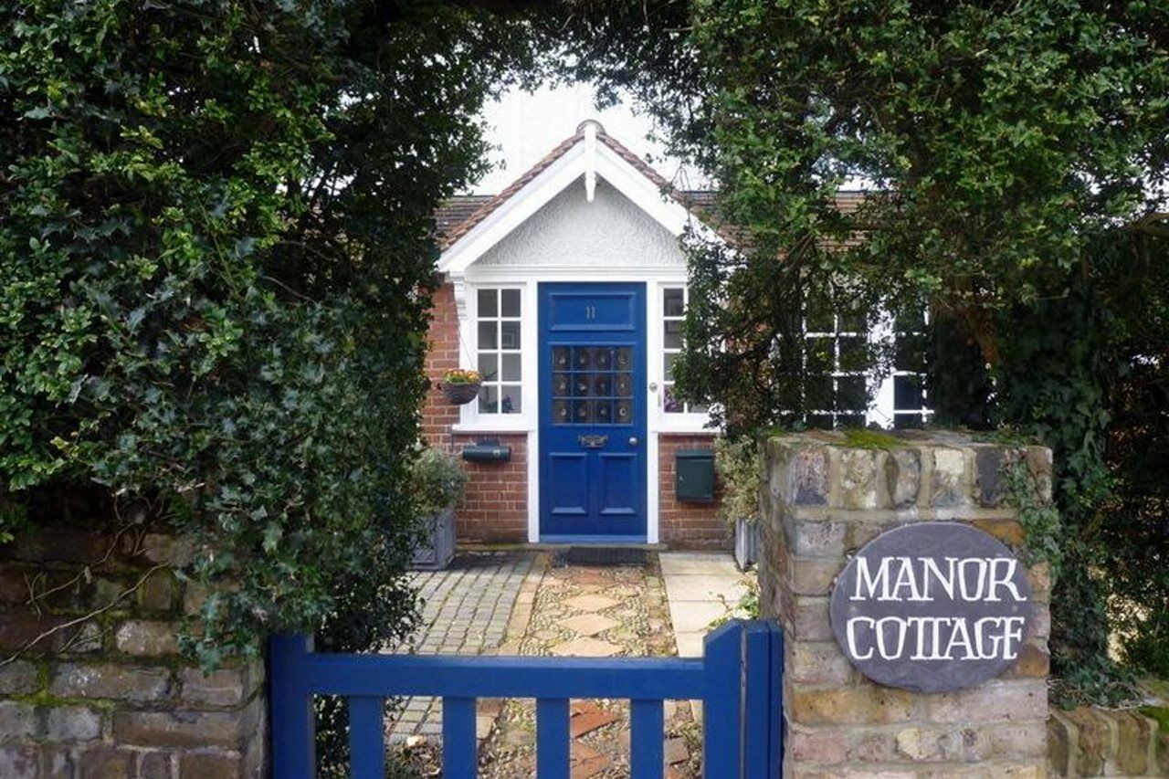 Manor Cottage Bed And Breakfast Windsor Buitenkant foto