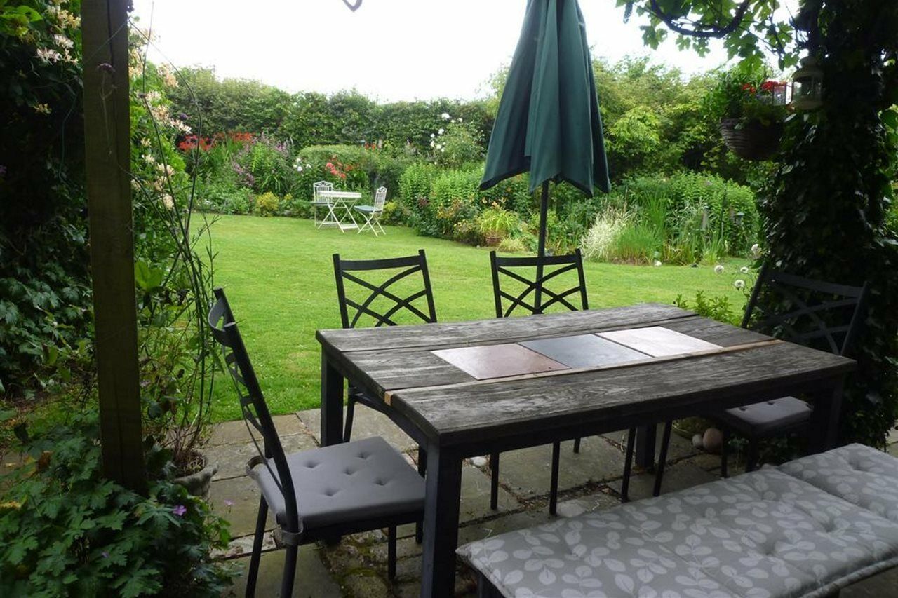 Manor Cottage Bed And Breakfast Windsor Buitenkant foto