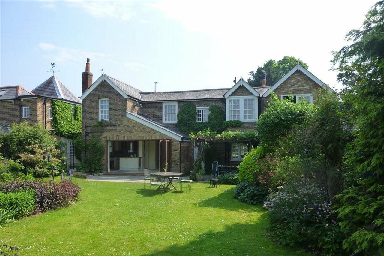Manor Cottage Bed And Breakfast Windsor Buitenkant foto